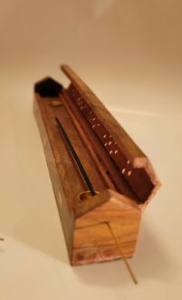 Ξύλινη βάση για αρωματικά sticks - Image 2